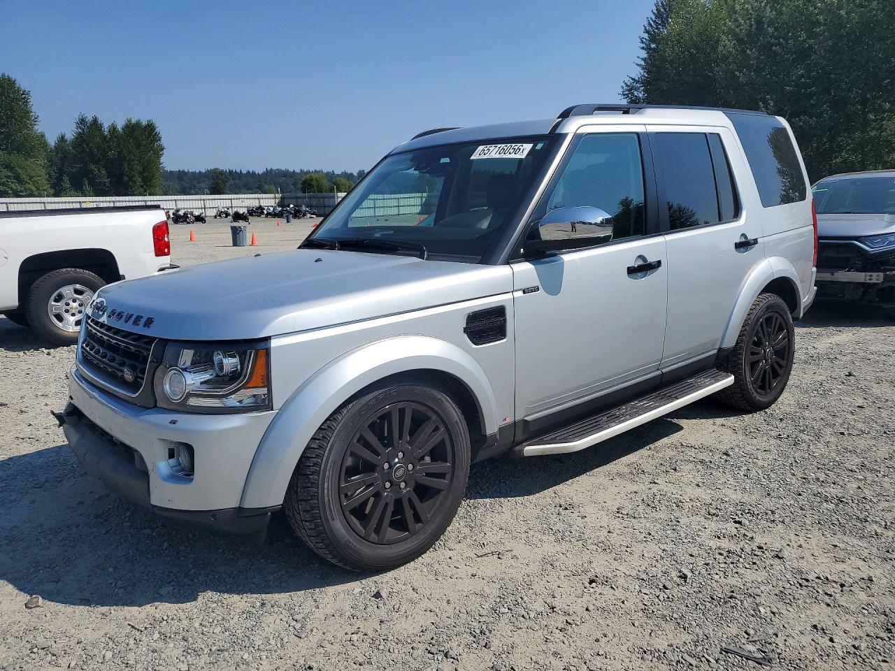 2016 LAND ROVER LR4 HSE Lux — Front 3/4