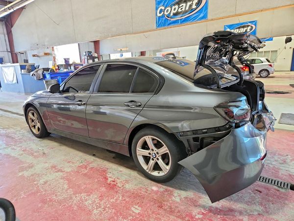2015 BMW 328 xDrive SA