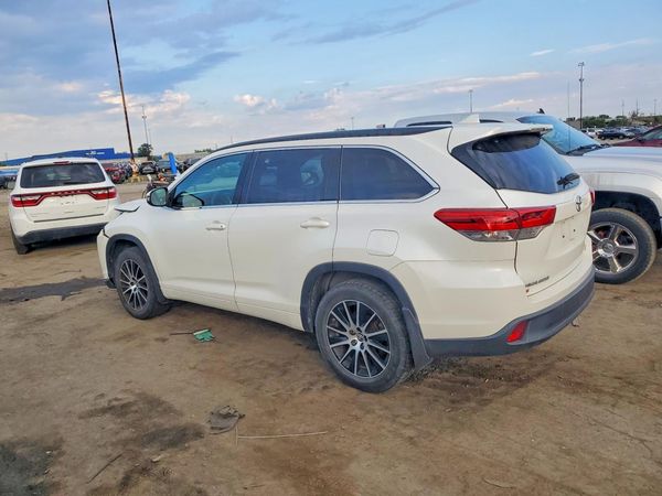 2018 TOYOTA HIGHLANDER SE/XLE
