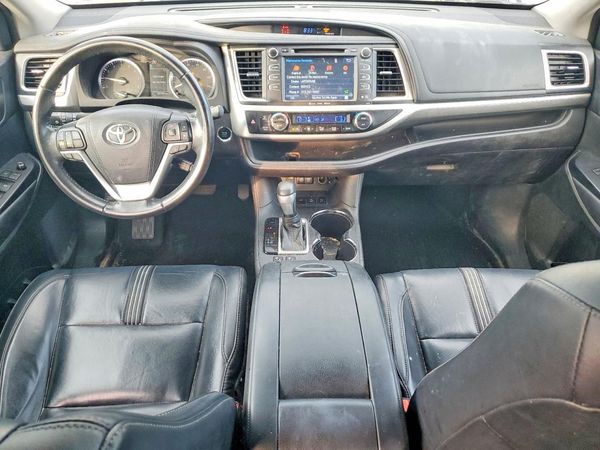 2018 TOYOTA HIGHLANDER SE/XLE