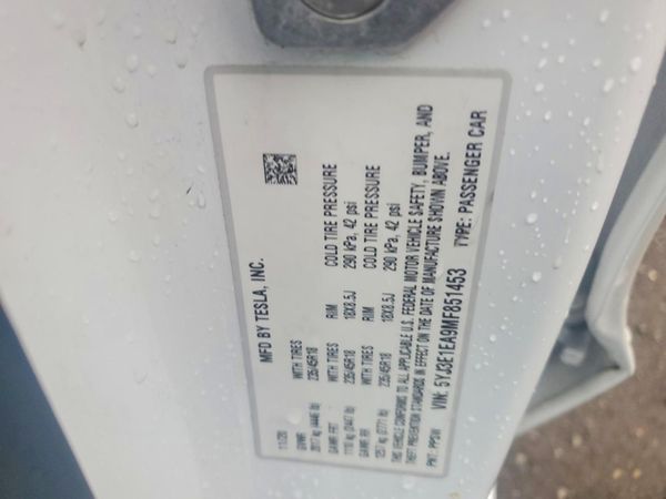 2021 TESLA MODEL 3