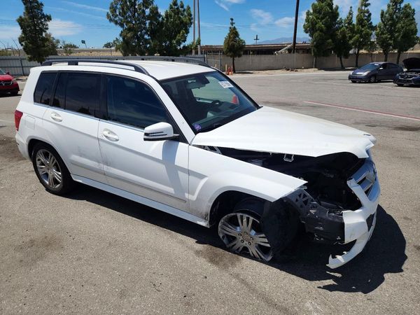 2014 MERCEDES-BENZ GLK