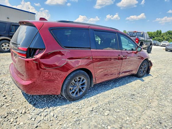 2021 CHRYSLER PACIFICA