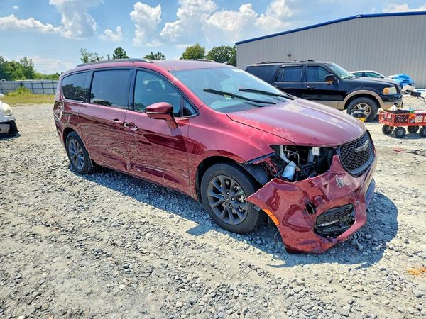 2021 CHRYSLER PACIFICA
