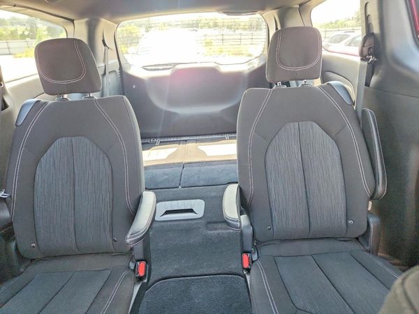 2021 CHRYSLER PACIFICA