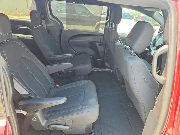 2021 CHRYSLER PACIFICA