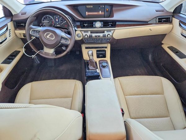 2016 LEXUS ES 350