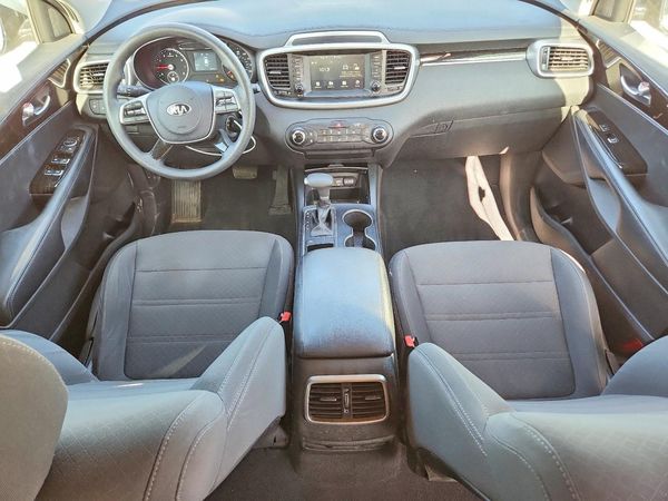 2020 KIA SORENTO L, LX, S