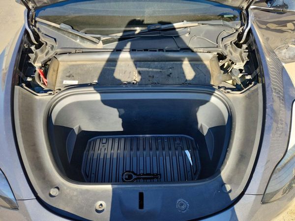 2023 TESLA MODEL Y — Engine bay