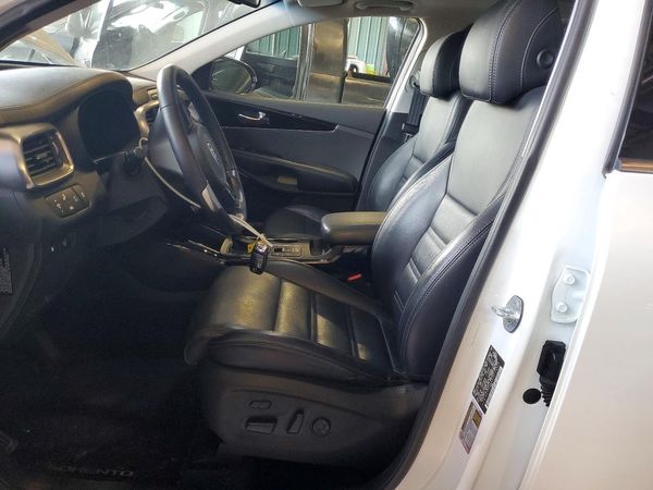2017 KIA SORENTO SX, SX Limited