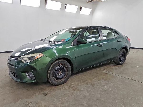 2015 TOYOTA COROLLA