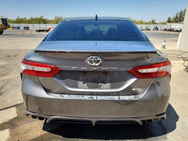 2018 TOYOTA CAMRY XSE — DIRR