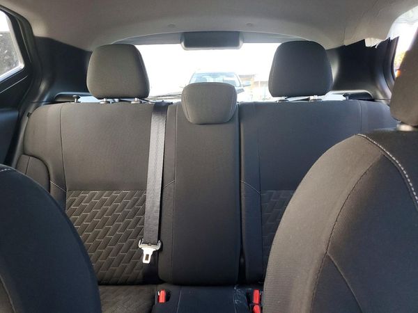 2022 NISSAN KICKS