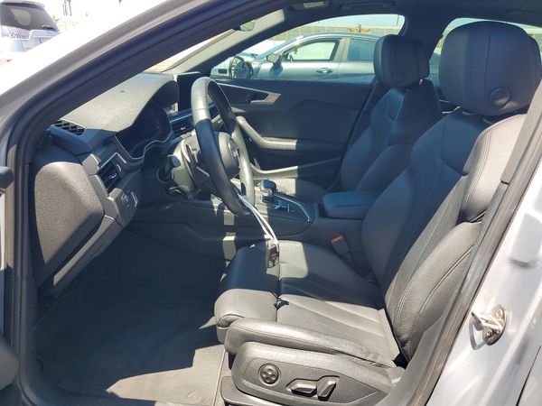 2019 AUDI A4 quattro Premium Plus