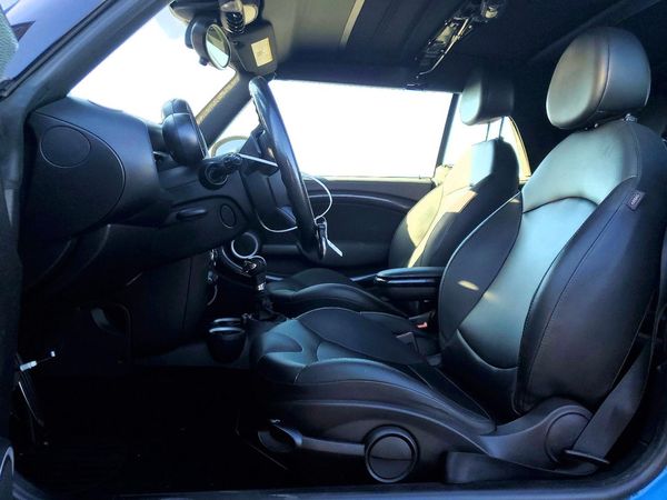 2013 MINI COOPER
