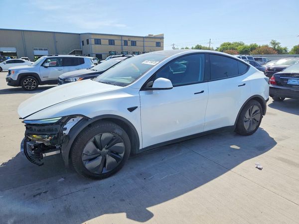 2026 TESLA MODEL Y