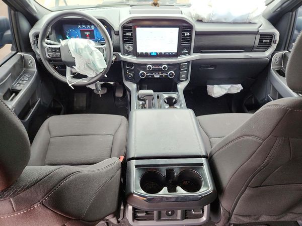 2025 FORD F150 XLT