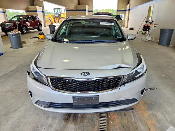 2017 KIA FORTE