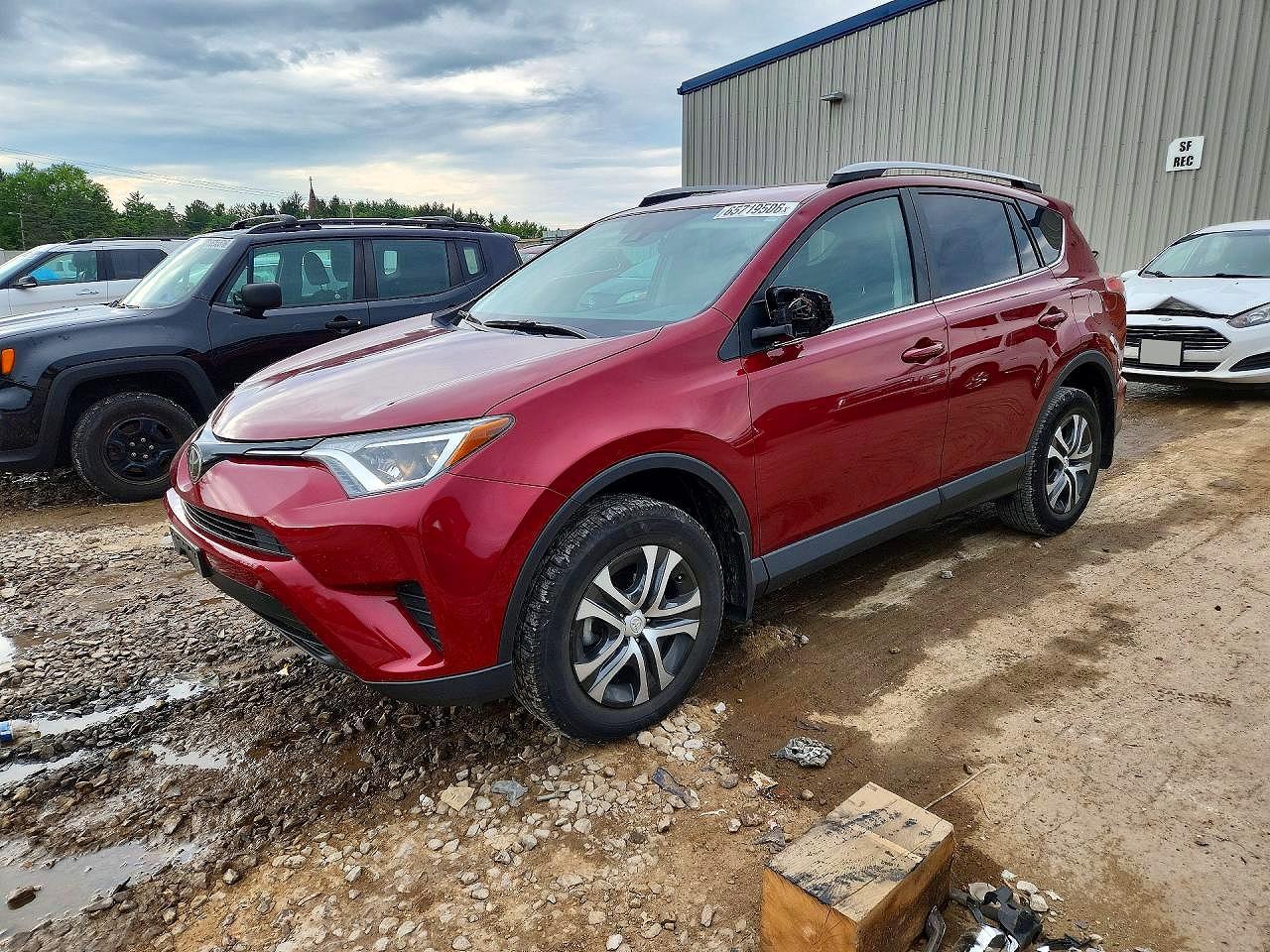 2018 TOYOTA RAV4 LE