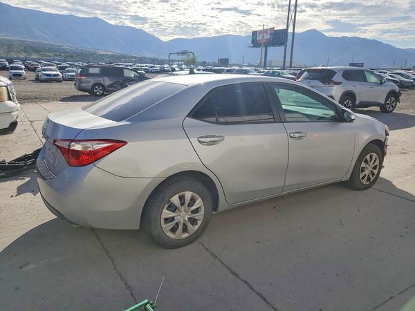 2015 TOYOTA COROLLA
