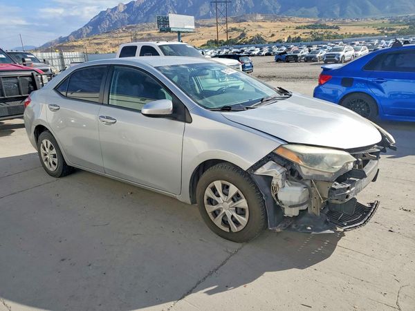 2015 TOYOTA COROLLA