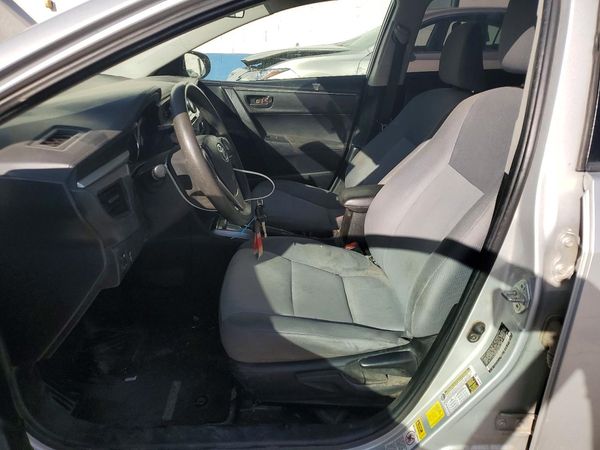 2015 TOYOTA COROLLA