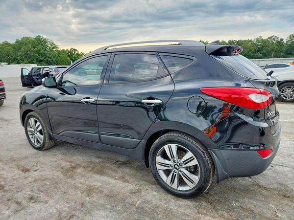 2015 HYUNDAI TUCSON GLS (Middle)