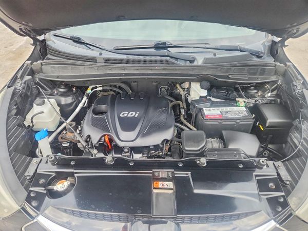 2015 HYUNDAI TUCSON GLS (Middle)