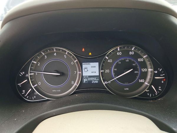 2015 INFINITI QX80
