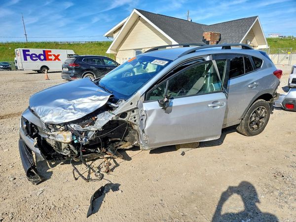2018 SUBARU CROSSTREK Premium+ES+BSD — Front 3/4