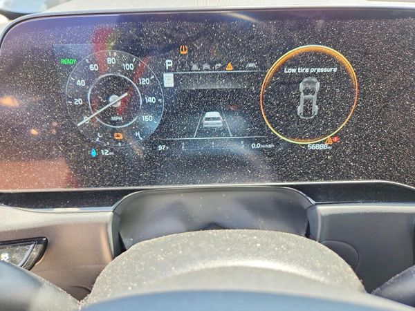 2024 KIA NIRO Wind