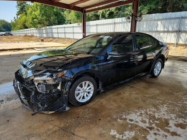 2026 TOYOTA CAMRY — DSFA — Front 3/4