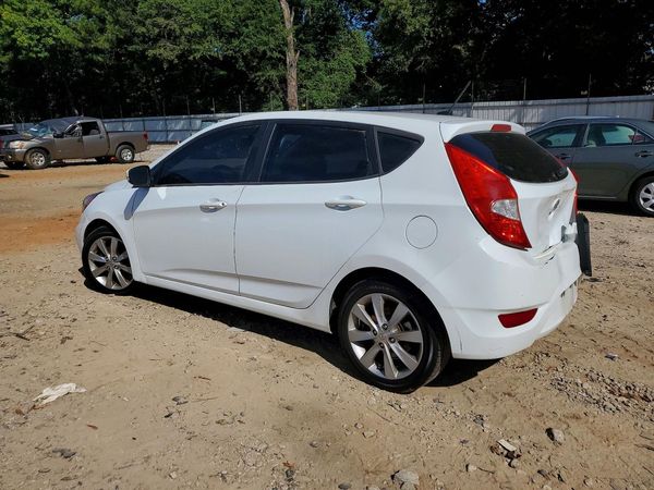 2013 HYUNDAI ACCENT GLS Premium/ SE