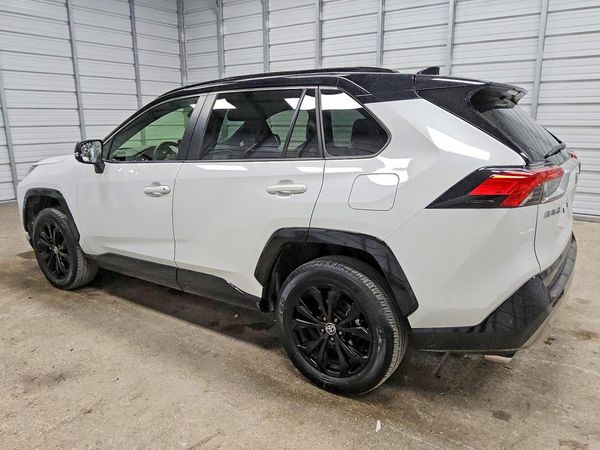 2025 TOYOTA RAV4 XSE