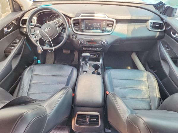 2020 KIA SORENTO EX, S
