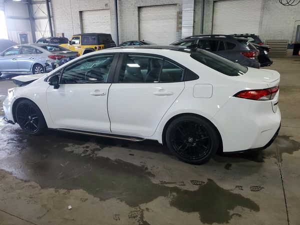 2022 TOYOTA COROLLA