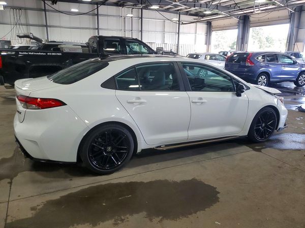 2022 TOYOTA COROLLA