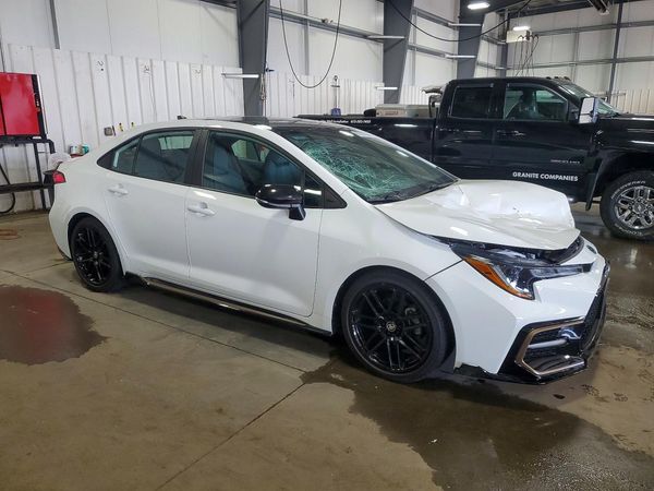 2022 TOYOTA COROLLA