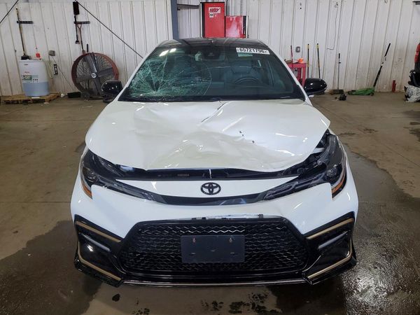 2022 TOYOTA COROLLA