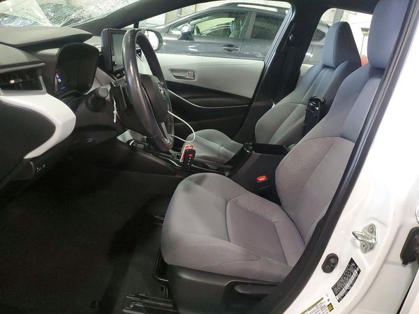 2022 TOYOTA COROLLA