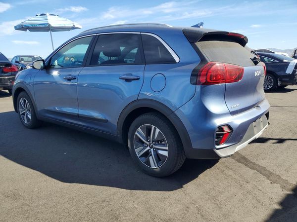 2022 KIA NIRO EX