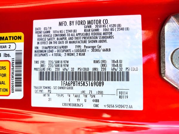 2019 FORD MUSTANG