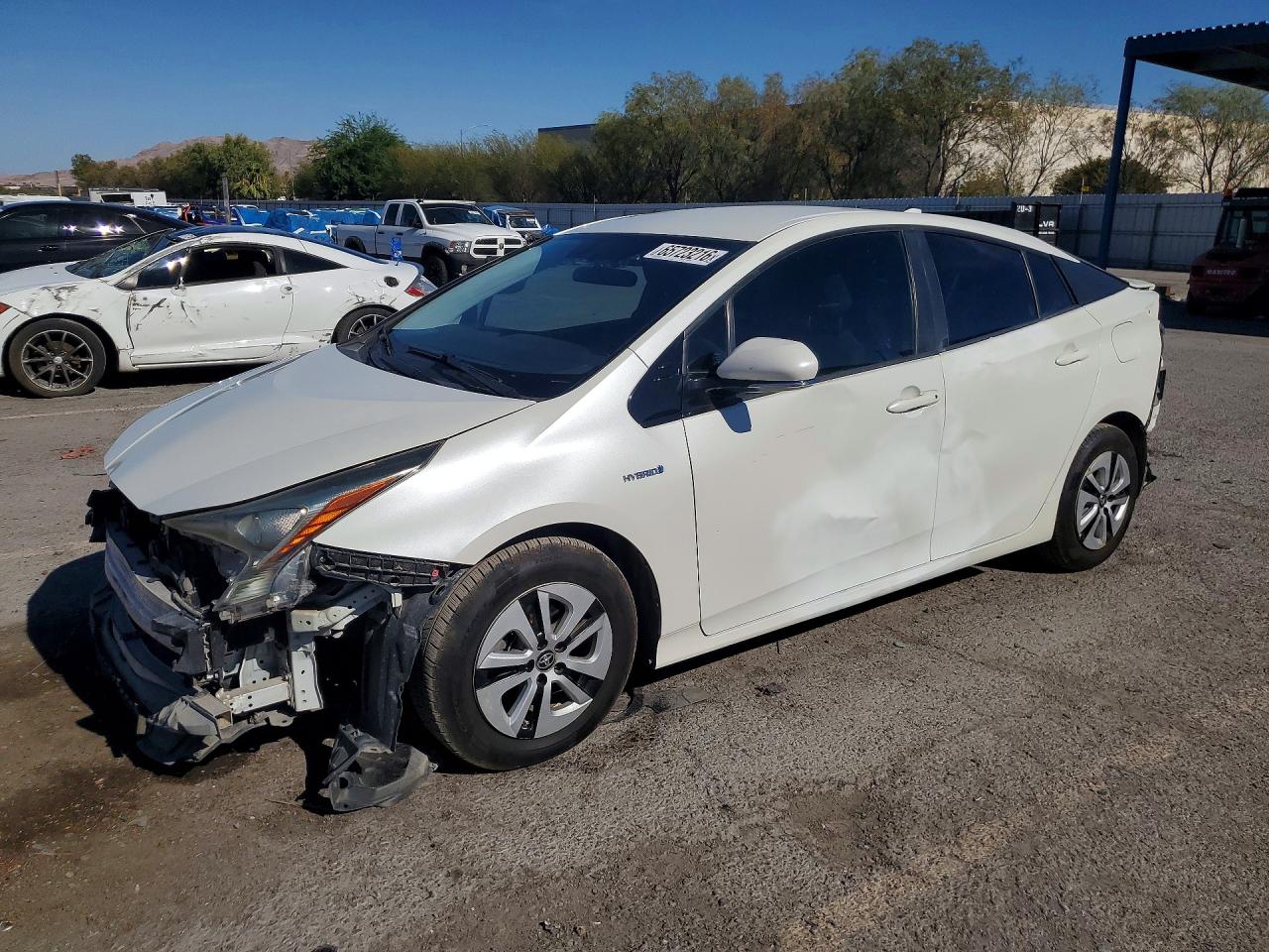 2016 TOYOTA PRIUS