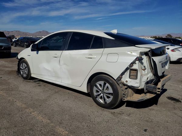 2016 TOYOTA PRIUS