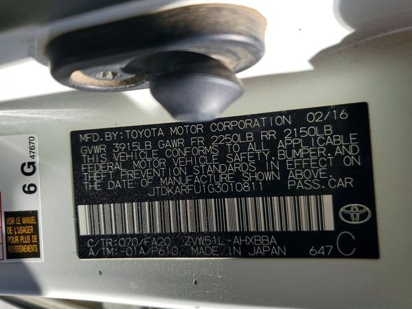 2016 TOYOTA PRIUS