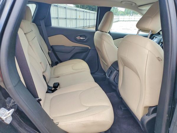 2016 JEEP CHEROKEE LATITUDE FWD