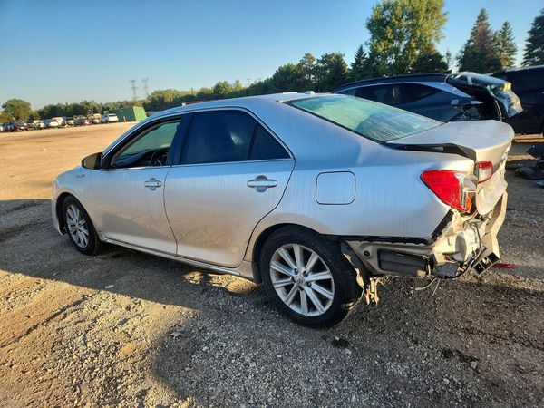 2014 TOYOTA CAMRY Hybrid