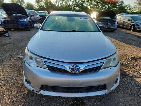 2014 TOYOTA CAMRY Hybrid