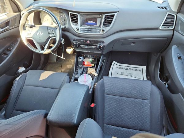 2018 HYUNDAI TUCSON SE Standard