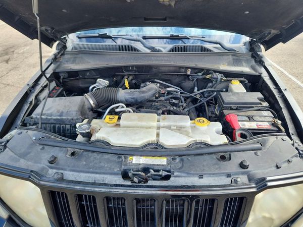 2012 JEEP LIBERTY Sport — Engine bay